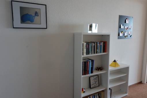 ..auch der Flur bietet ein paar Ablagemöglichkeiten.