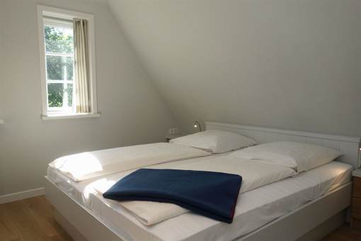 Das dritte Schlafzimmer mit Doppelbett, Bettmaa 180x200cmVerdunkelungsmglichkeit