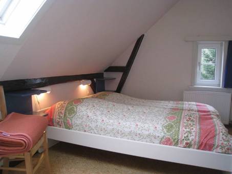 Ein zweites Schlafzimmer mit Doppelbett 160x200cm ...