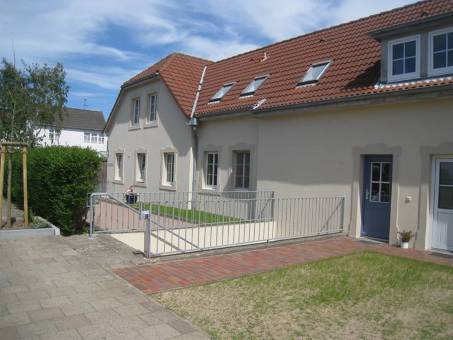Die Wohnung Nolde befindet sich im Malerhaus, Forstweg 5, Wyk auf Fhr